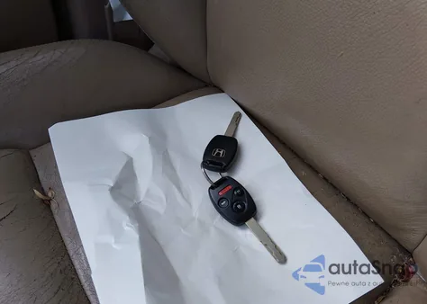 2006 Honda Accord 2.4 Ex z USA, uszkodzony, nr VIN 1HGCM56746A108290